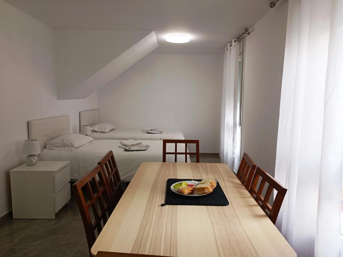 Baj - Apartamentos En Playa Bajondillo, Торемолинос Екстериор снимка