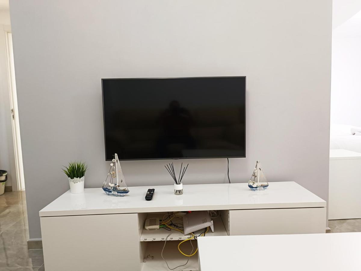 Baj - Apartamentos En Playa Bajondillo, Торемолинос Екстериор снимка