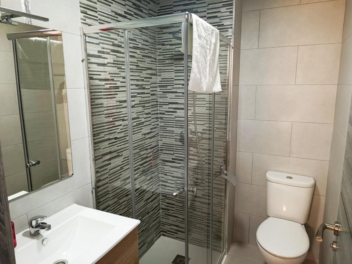 Baj - Apartamentos En Playa Bajondillo, Торемолинос Екстериор снимка