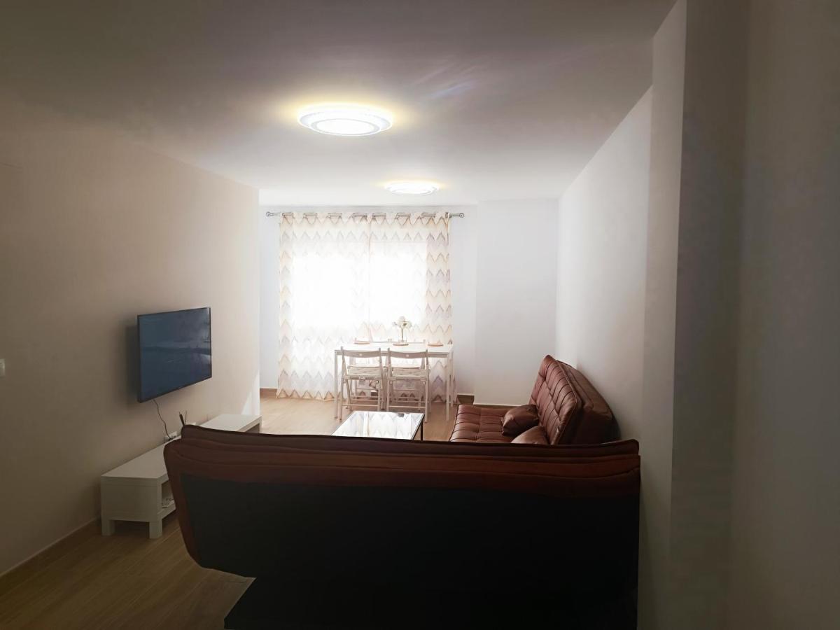 Baj - Apartamentos En Playa Bajondillo, Торемолинос Екстериор снимка