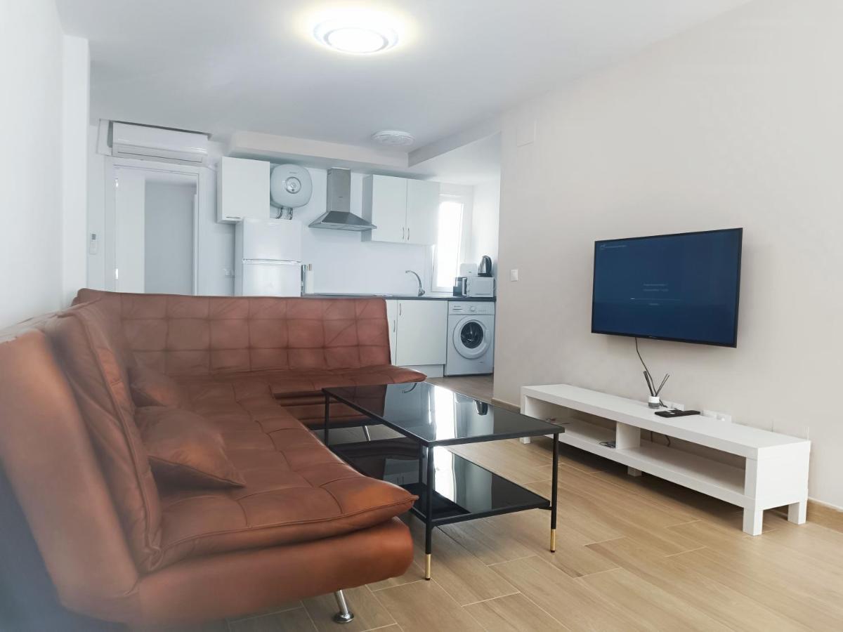 Baj - Apartamentos En Playa Bajondillo, Торемолинос Екстериор снимка