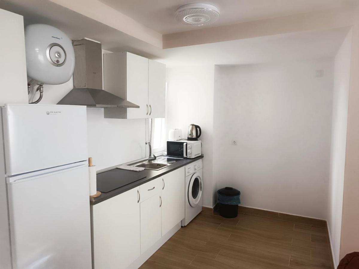 Baj - Apartamentos En Playa Bajondillo, Торемолинос Екстериор снимка